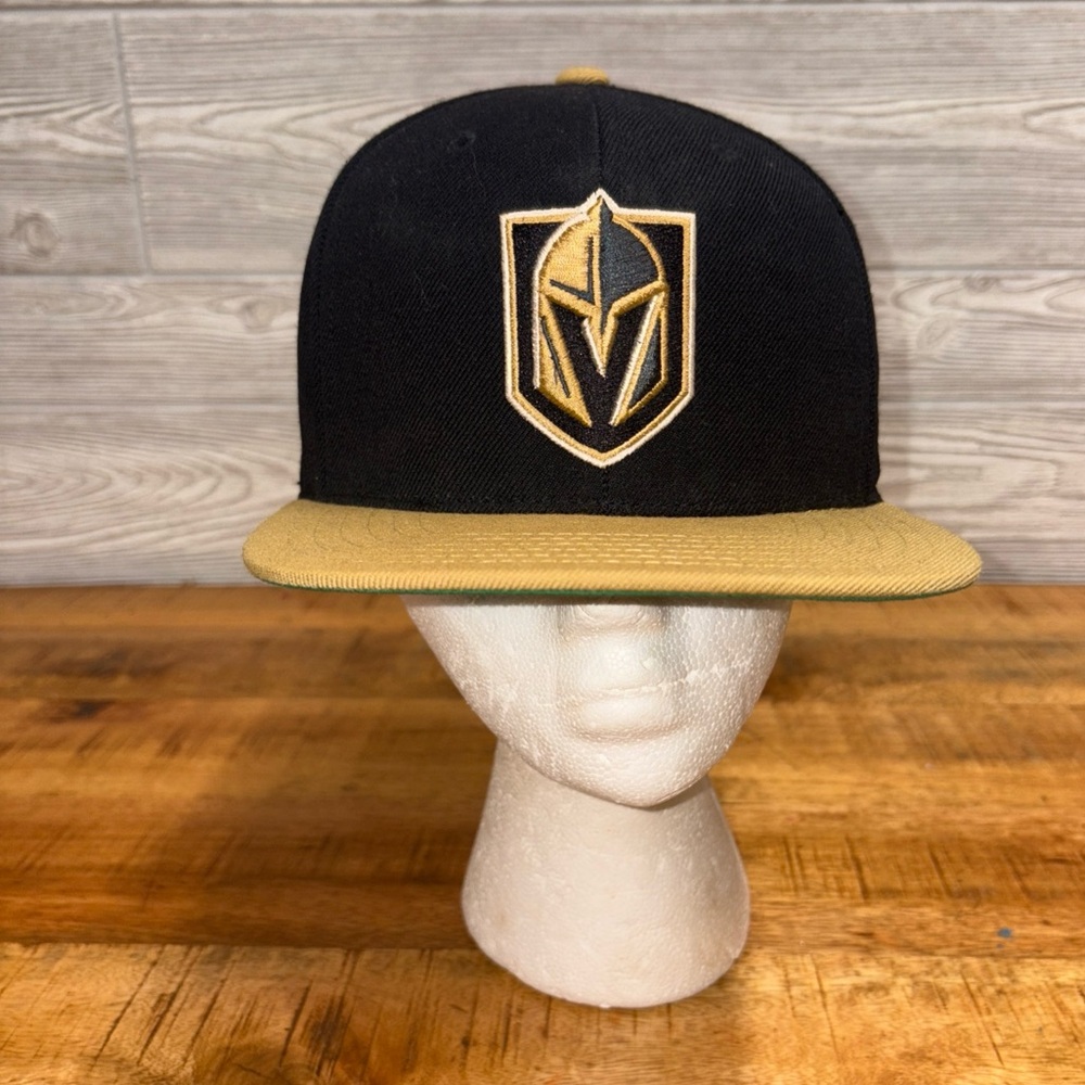Las Vegas Golden Knights Hat American Needle SnapBack Flat Bill Black Gold